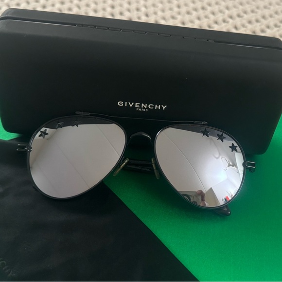 Givenchy aviator Sunglasses (unisex) - Picture 6 of 6